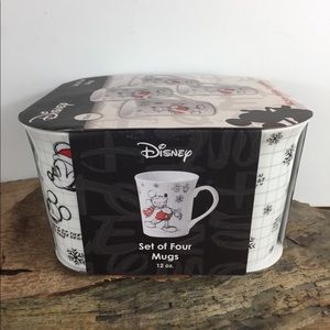 Disney’s Mickey Mouse Holiday Sketchbook Mugs 4